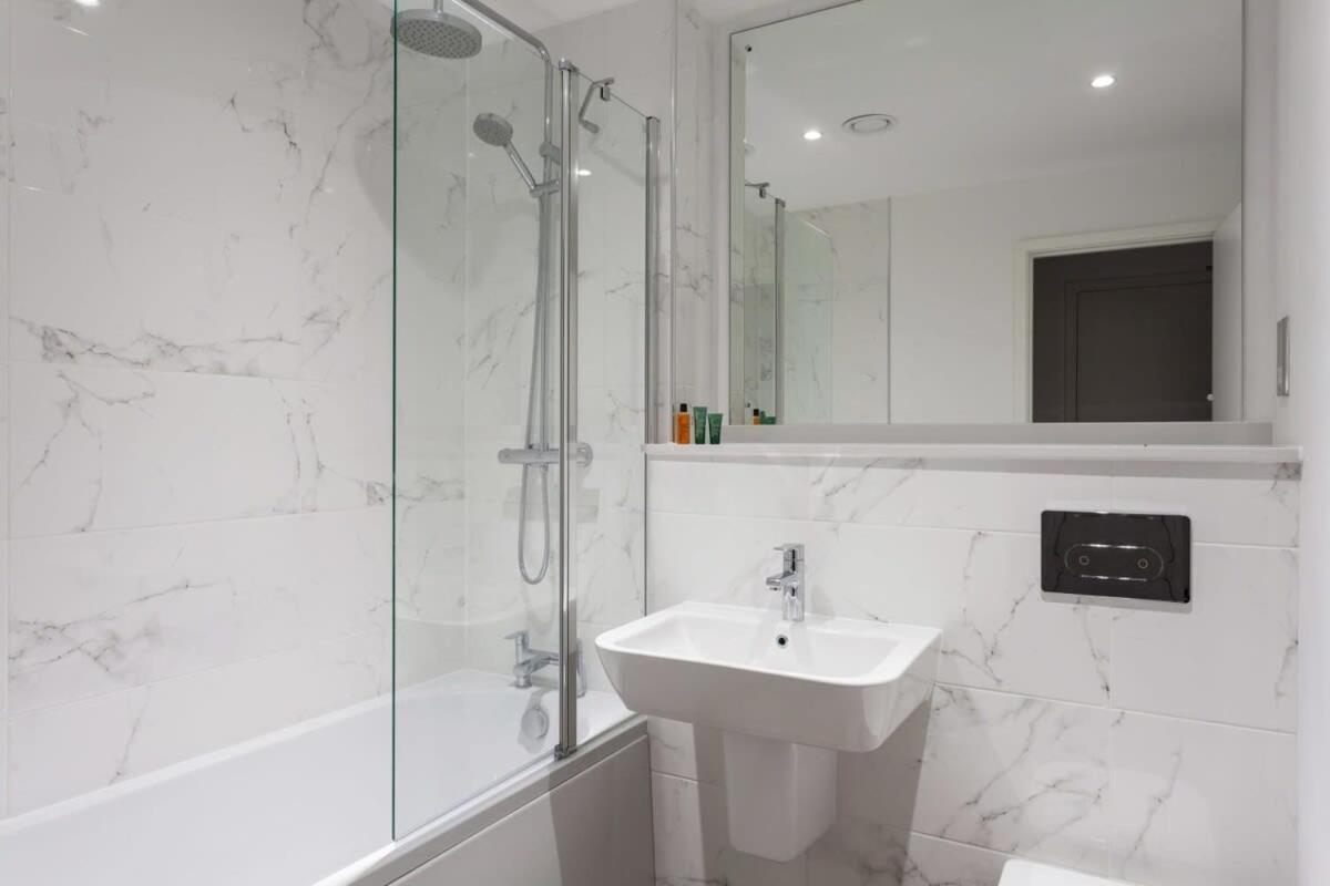 Stunning Modern 1Br Flat In Central ברמינגהאם מראה חיצוני תמונה